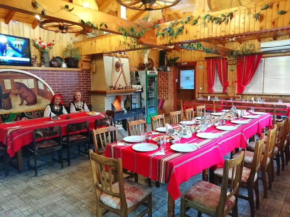 Kovacha Guest House Raduil Екстер'єр фото