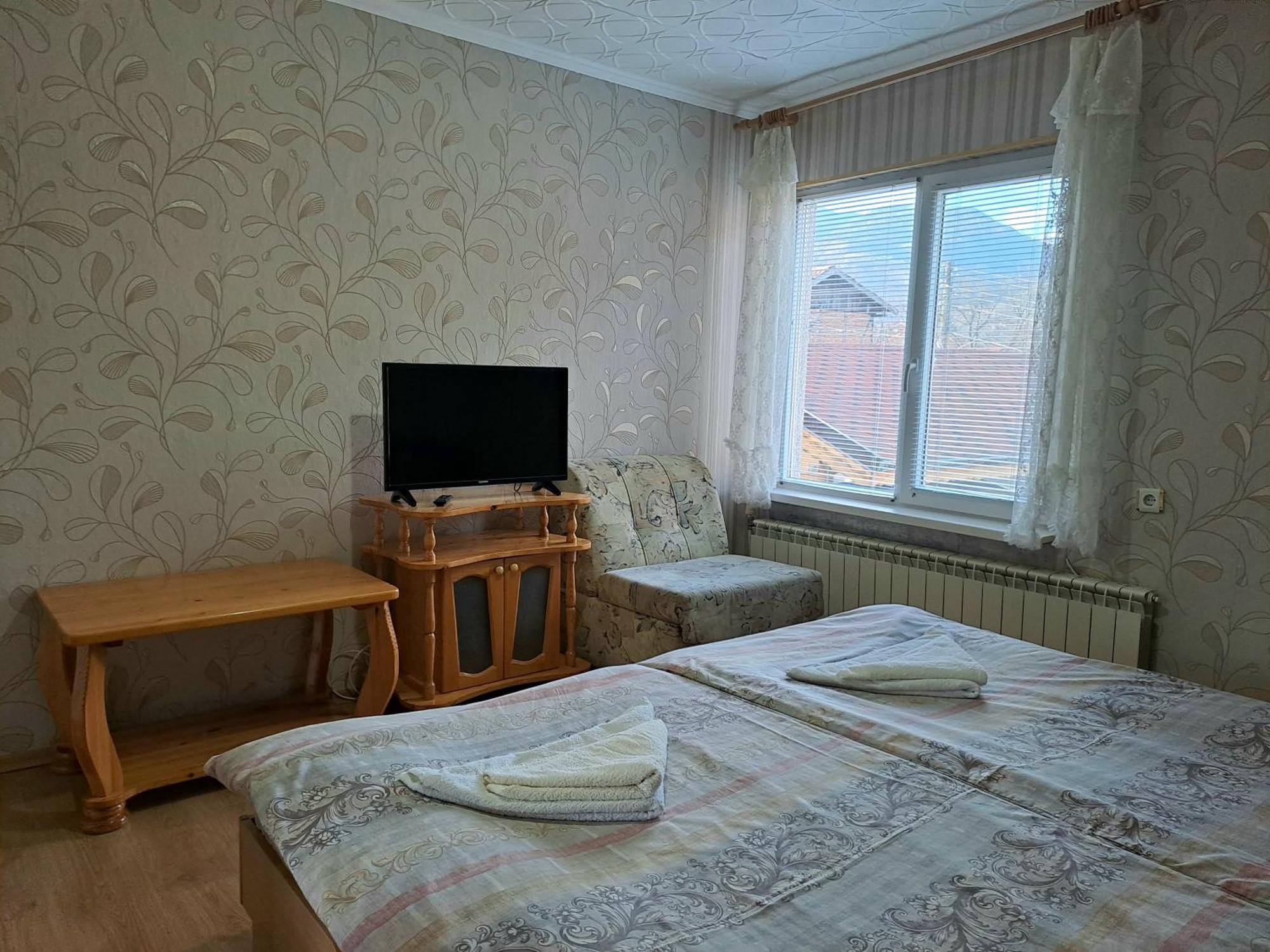 Kovacha Guest House Raduil Екстер'єр фото