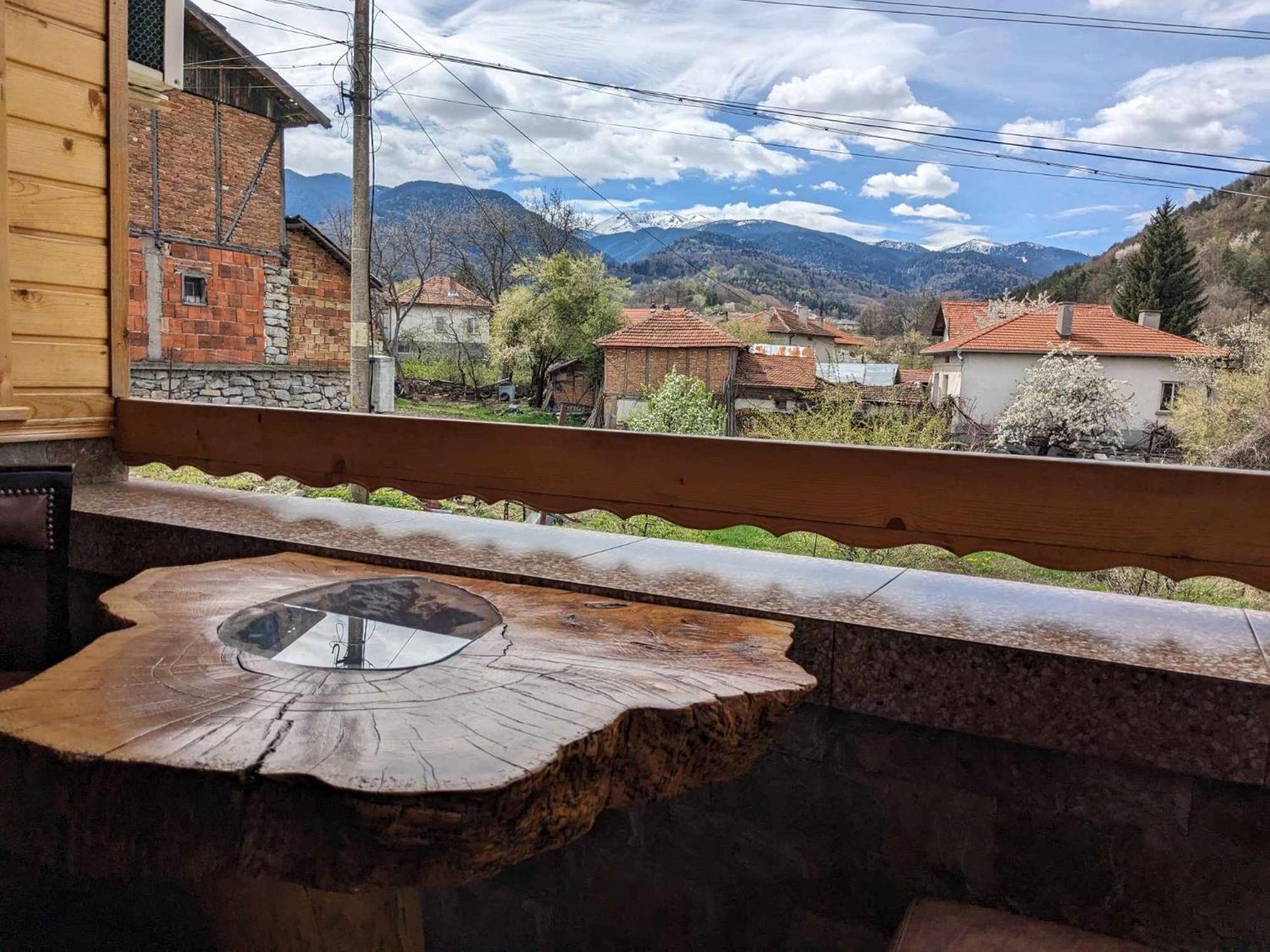 Kovacha Guest House Raduil Екстер'єр фото